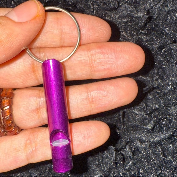 Purple keychain - Picture 5 of 10